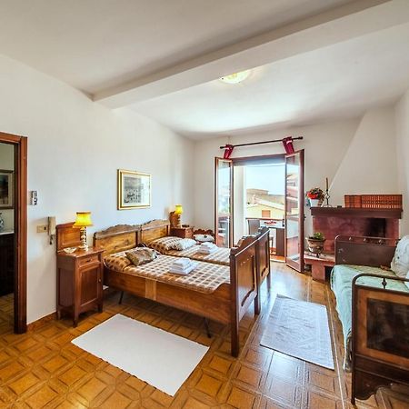 La Casa Di Mannazzotta 1 Bed and Breakfast Castelsardo Εξωτερικό φωτογραφία
