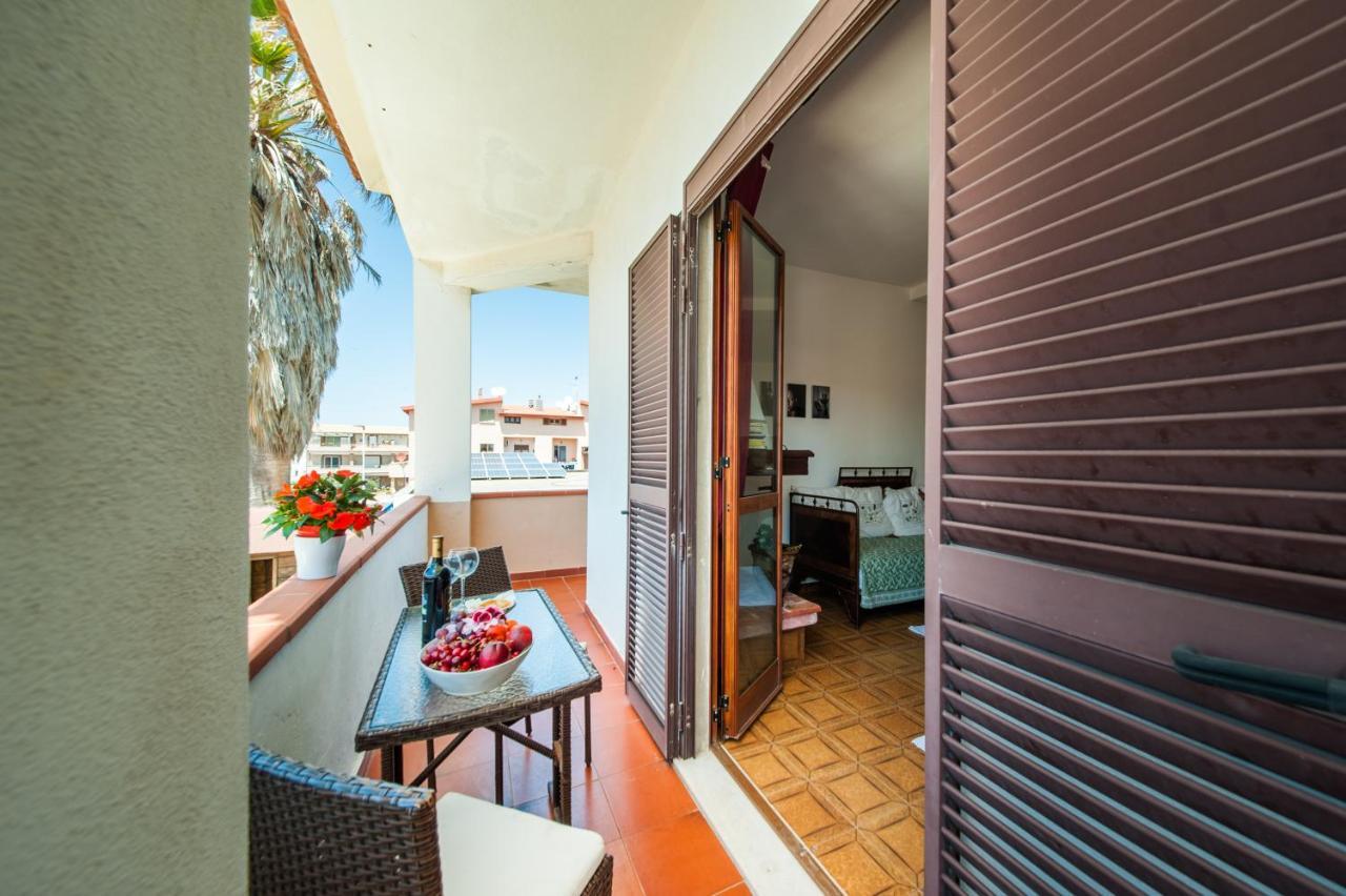 La Casa Di Mannazzotta 1 Bed and Breakfast Castelsardo Εξωτερικό φωτογραφία